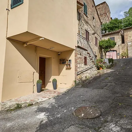 Athena Apartment Montepulciano
