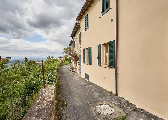 Athena-montepulciano House *